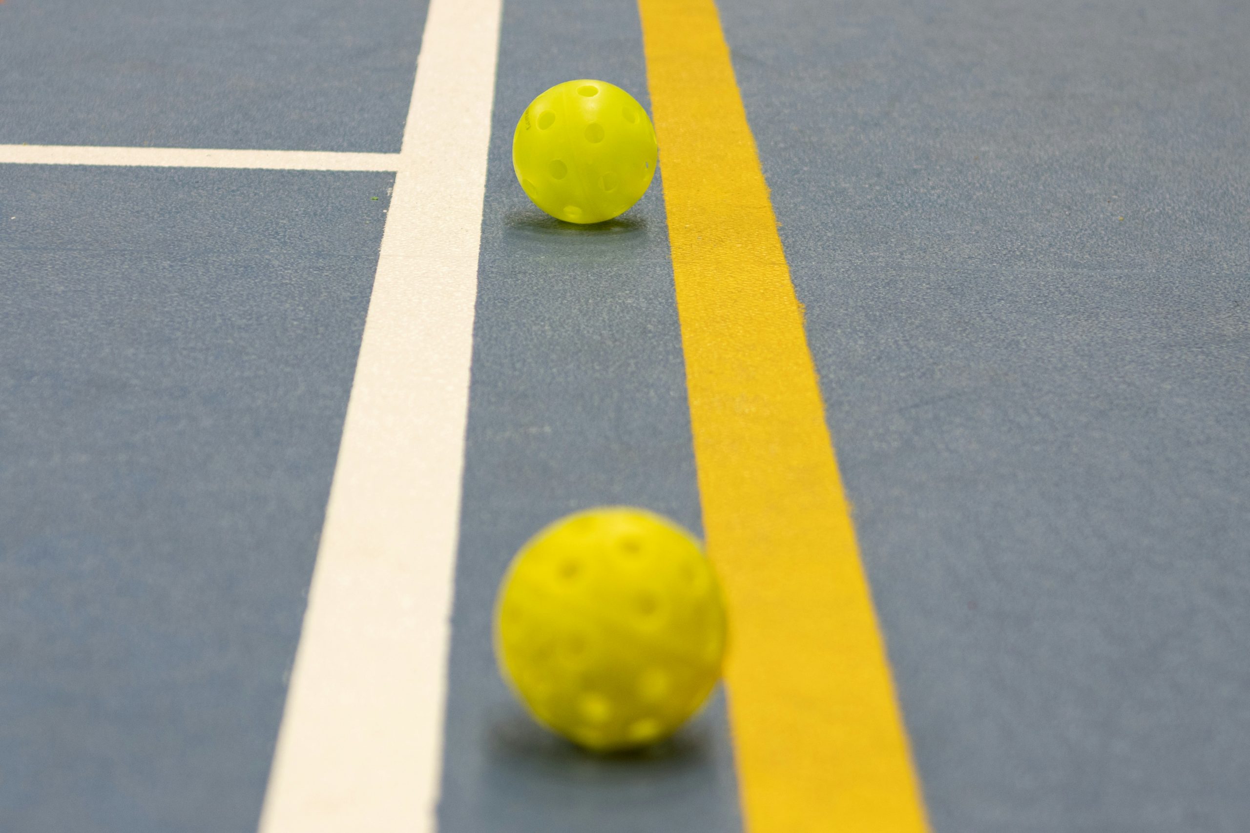 best indoor pickleball paddles 2025