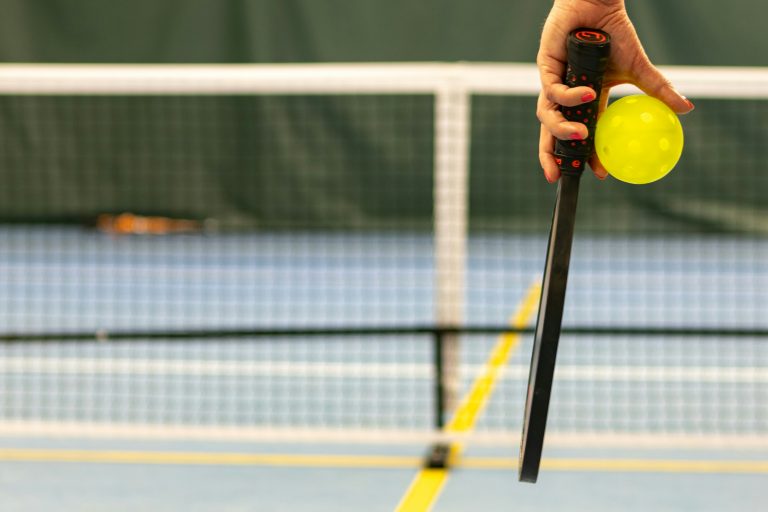 indoor vs outdoor pickleball balls paddle