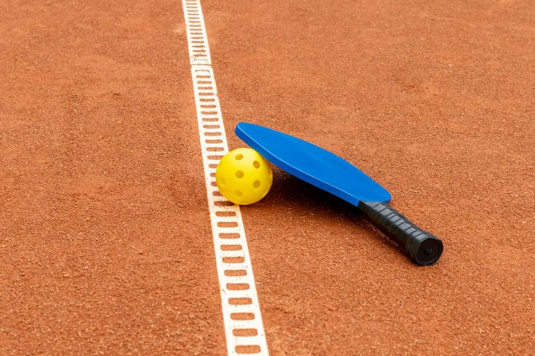 pickleball paddle delamination
